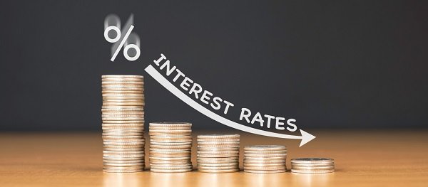 declining interest rate hero image