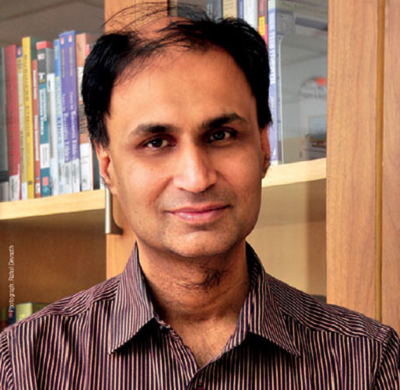 Dr. Rajdeep Manwani net worth